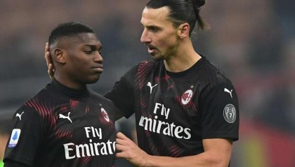 AC米兰完胜克雷莫内塞,莱奥独中两元显锋芒