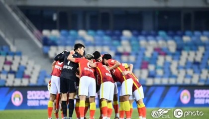 梅斯保级生死战爆发,全员众志成城拼下三分