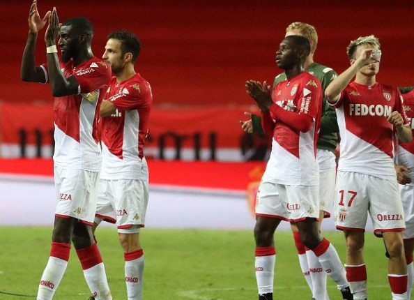 南特青年军敢打敢拼,对攻大战惜败于豪门巴黎  南特青年军敢打敢拼,对攻大战惜败于豪门巴黎