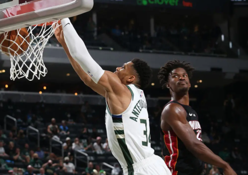 字母哥狂揽四十一分二十篮板,雄鹿客场大胜热火止颓势  字母哥狂揽四十一分二十篮板,雄鹿客场大胜热火止颓势