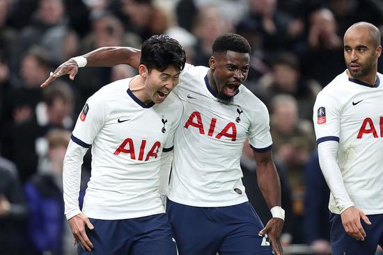 道格拉斯·路易斯远射建功维拉主场力克热刺取分    道格拉斯·路易斯远射建功维拉主场力克热刺取分